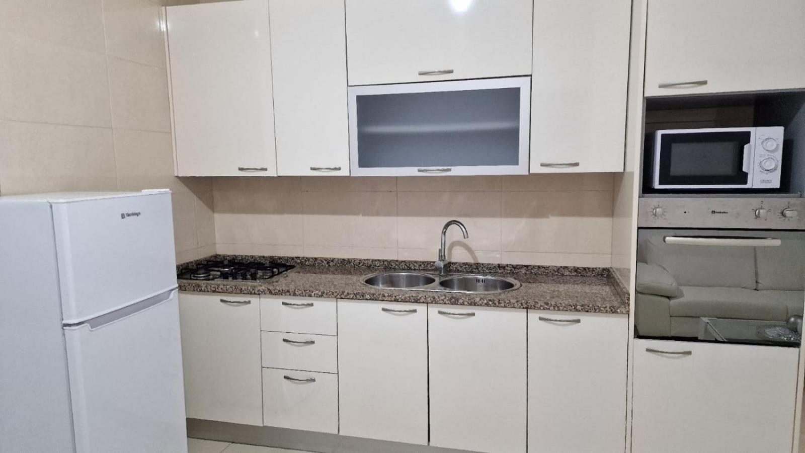 Casa De Ferias Com 2 Quartos Ou Aluguer Diaria Praia Exterior foto